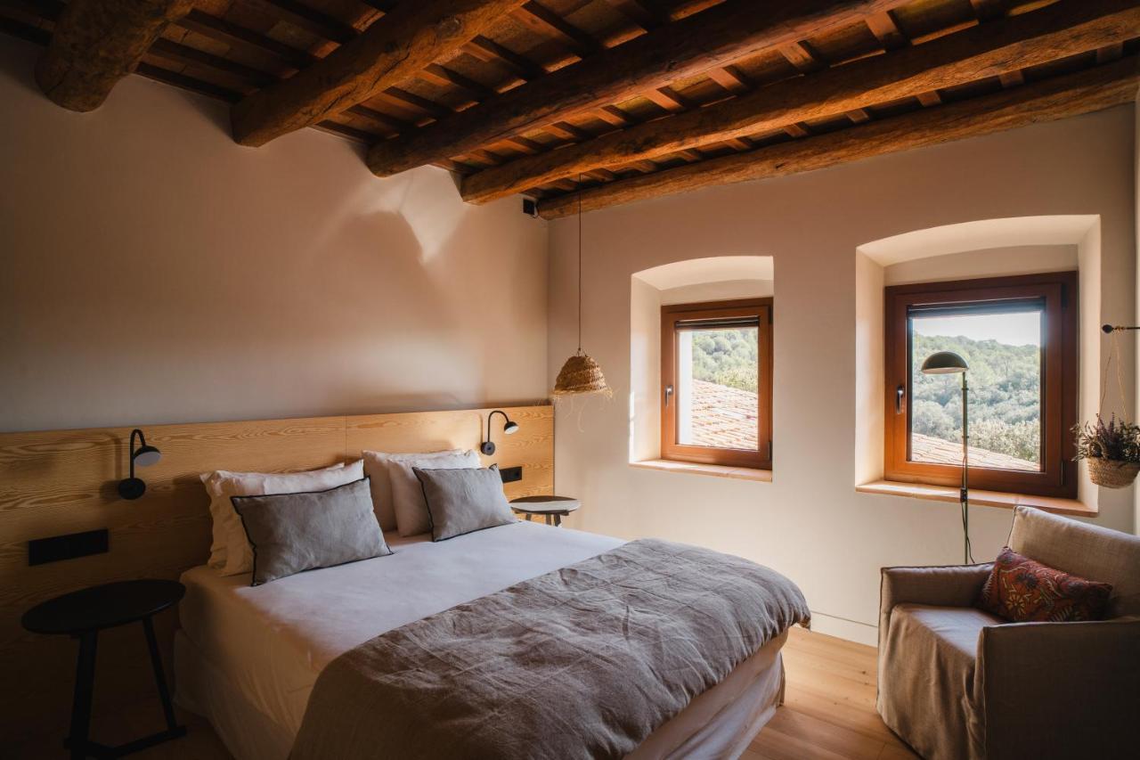Hotel-Masia Can Farres El Bruc Exterior photo