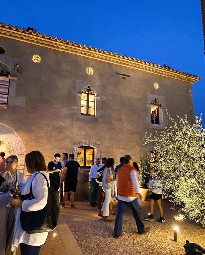 Hotel-Masia Can Farres El Bruc Exterior photo