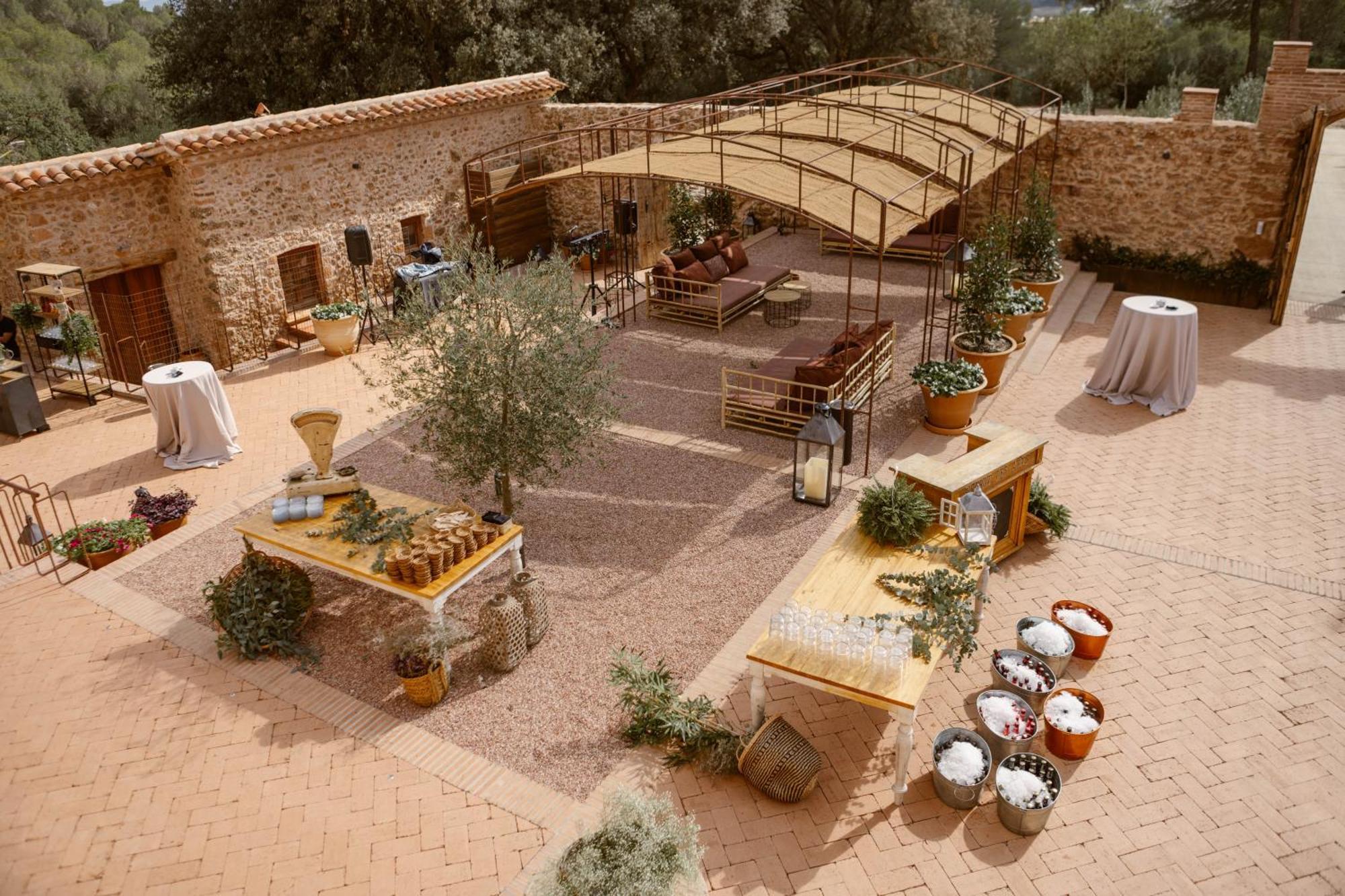 Hotel-Masia Can Farres El Bruc Exterior photo