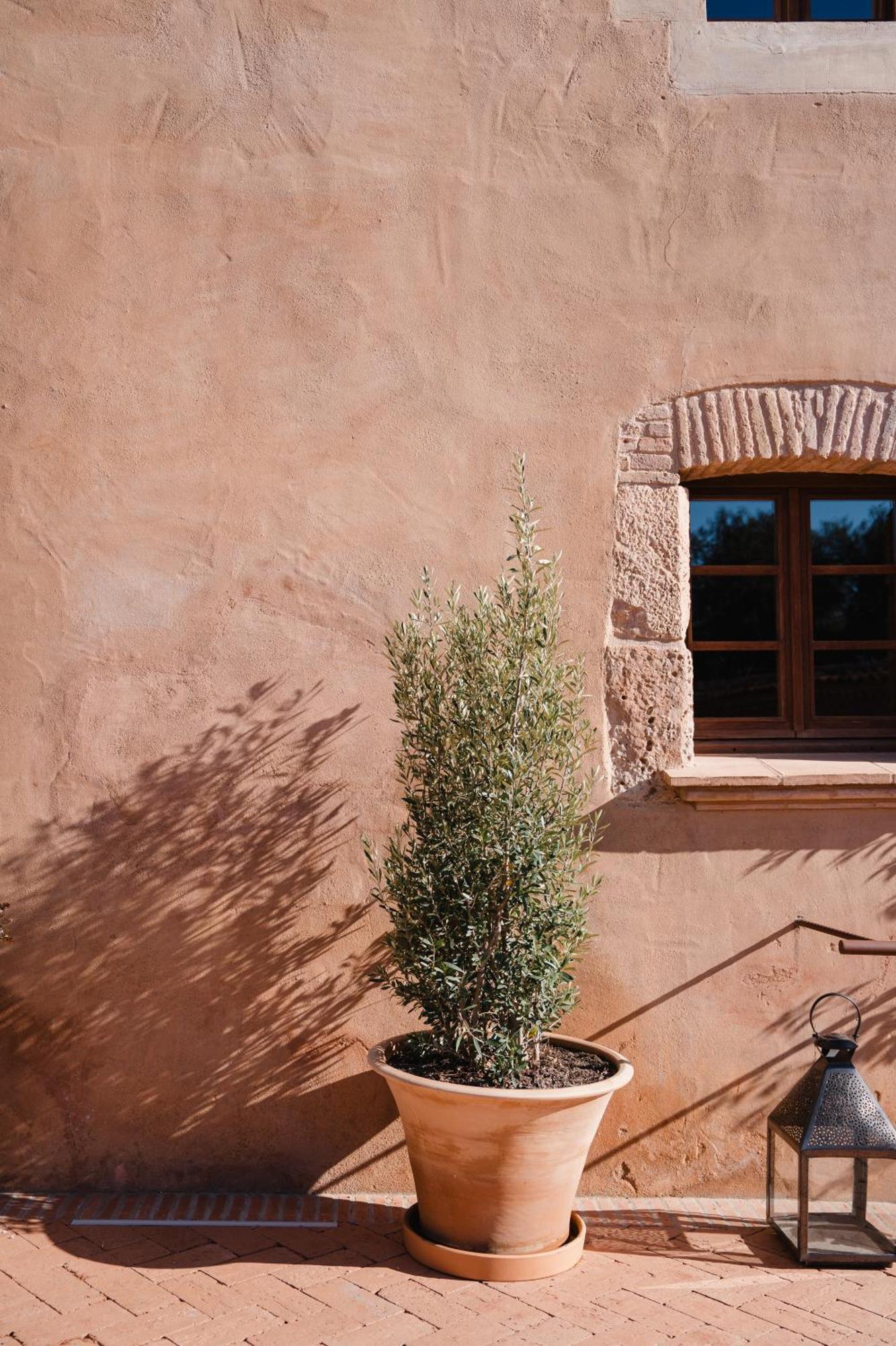 Hotel-Masia Can Farres El Bruc Exterior photo